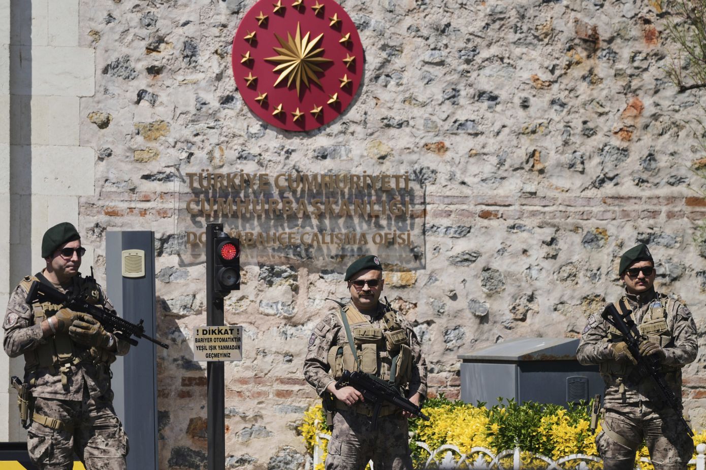 Θρίλερ με τις συνομιλίες στην Τουρκία &#8211; Ο «διπλωματικός χορός» συνεχίζεται, καθώς η Ουκρανία αποφασίζει το επόμενο βήμα της