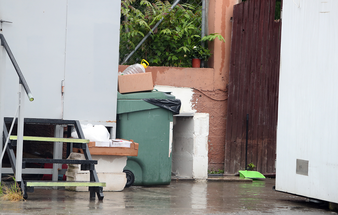 Νέες συγκλονιστικές πληροφορίες για το θρίλερ στη Θεσσαλονίκη: Έμβρυο 4 μηνών βρέθηκε πίσω από την καντίνα Νέες συγκλονιστικές πληροφορίες για το θρίλερ στη Θεσσαλονίκη: Έμβρυο 4 μηνών βρέθηκε πίσω από την καντίνα