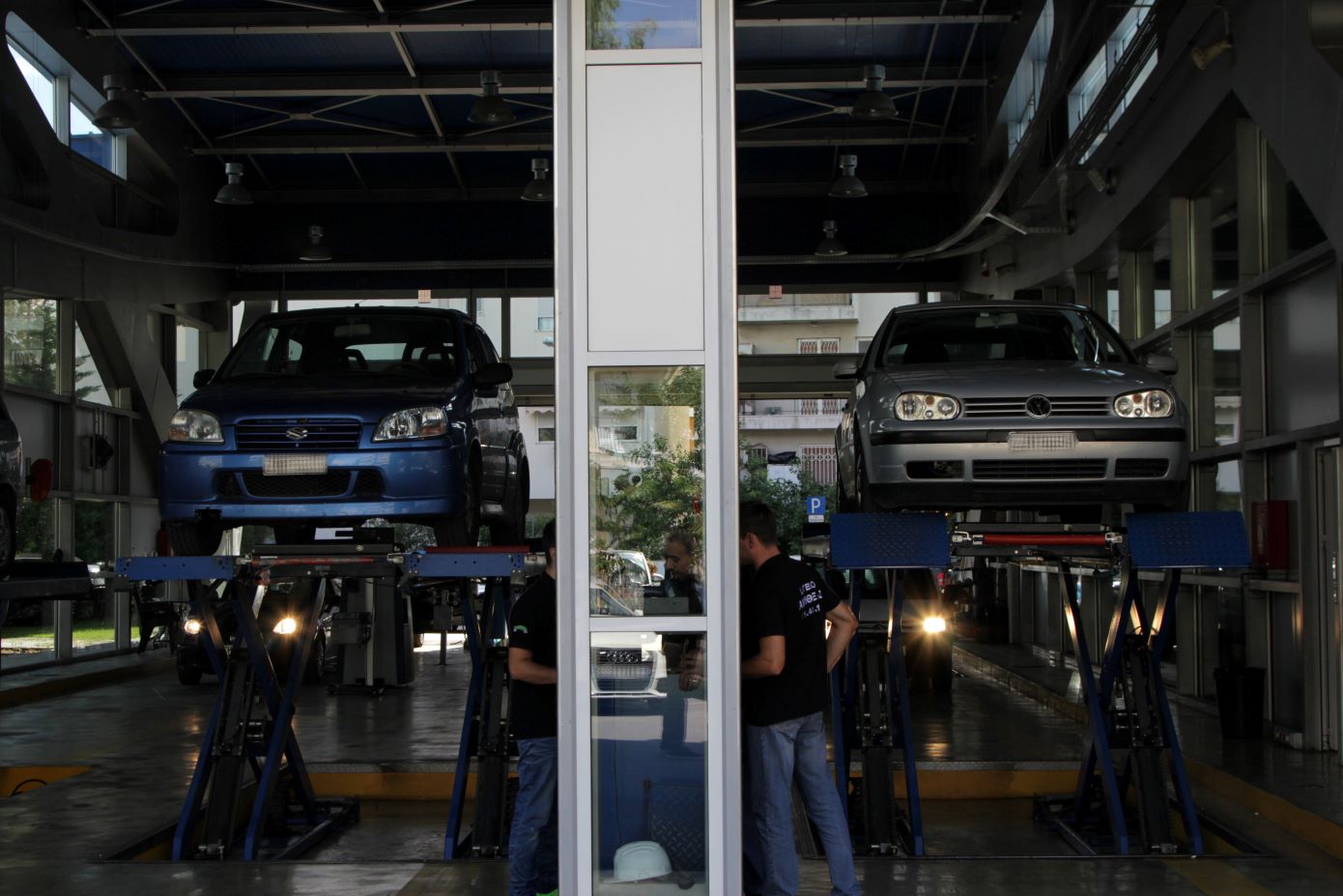 Ψηφιακό σαφάρι στην… άσφαλτο: Τέλος χρόνου για ανασφάλιστα οχήματα και όσα δεν έχουν περάσει ΚΤΕΟ