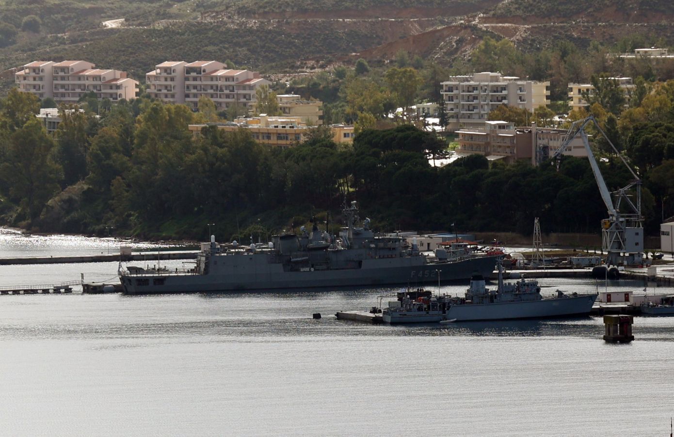Χιλιάδες φωτογραφίες έβγαλε στη Σούδα ο 26χρονος Αζέρος &#8211; Είχε ζητήσει δωμάτιο με θέα το λιμάνι