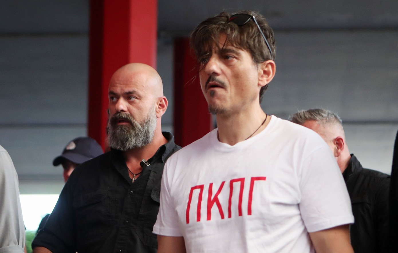 Ολυμπιακός &#8211; Παναθηναϊκός: Στο ΣΕΦ ο Γιαννακόπουλος, υβριστικά συνθήματα μόλις εμφανίστηκε