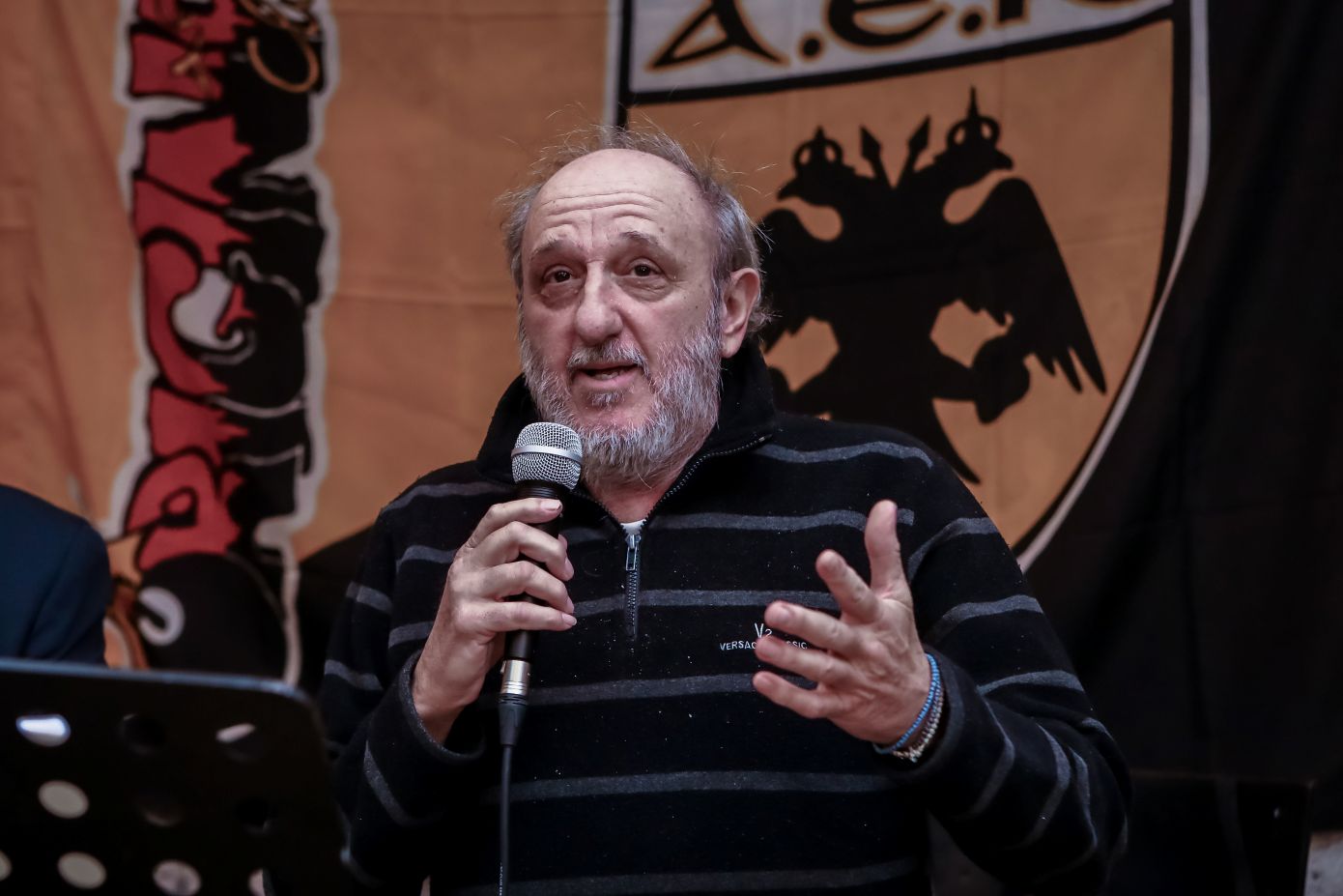 Οι οργανωμένοι οπαδοί όλων των ομάδων αποχαιρετούν τον Δημήτρη Χατζηχρήστο &#8211; «Καλό ταξίδι Μίμη»
