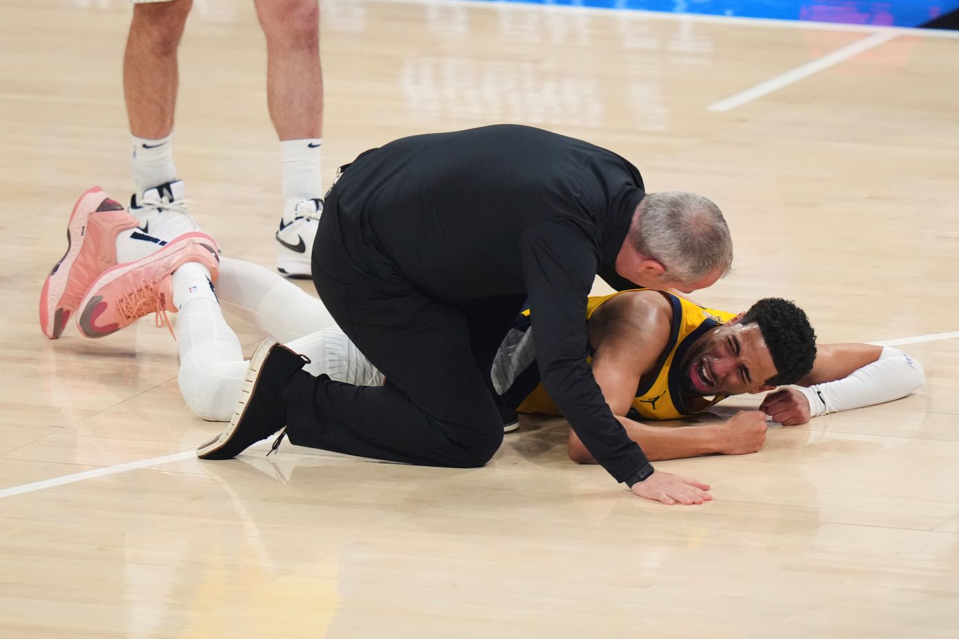 ΝΒΑ Finals: Ο Χαλιμπάρτον διέλυσε τον αχίλλειό του στο Game 7 – Η στιγμή του σοκαριστικού τραυματισμού