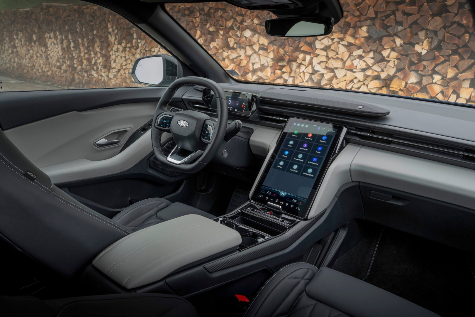 Τα ηλεκτρικά Ford Capri και Explorer αποκτούν νέες εκδόσεις Τα ηλεκτρικά Ford Capri και Explorer αποκτούν νέες εκδόσεις