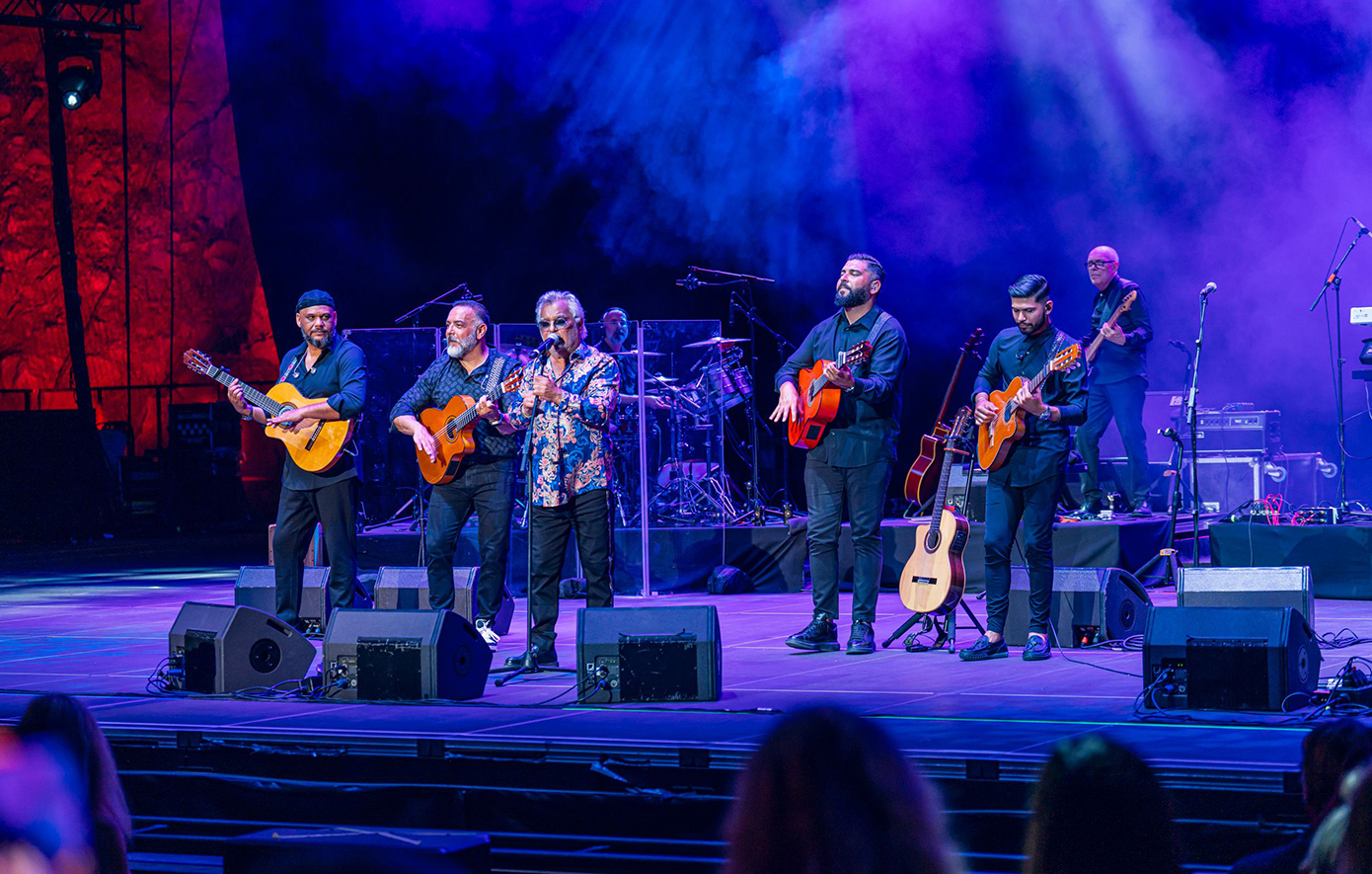 Οι θρυλικοί Gipsy Kings έρχονται πρώτη φορά στο Λυκαβηττό για να ξεσηκώσουν το κοινό