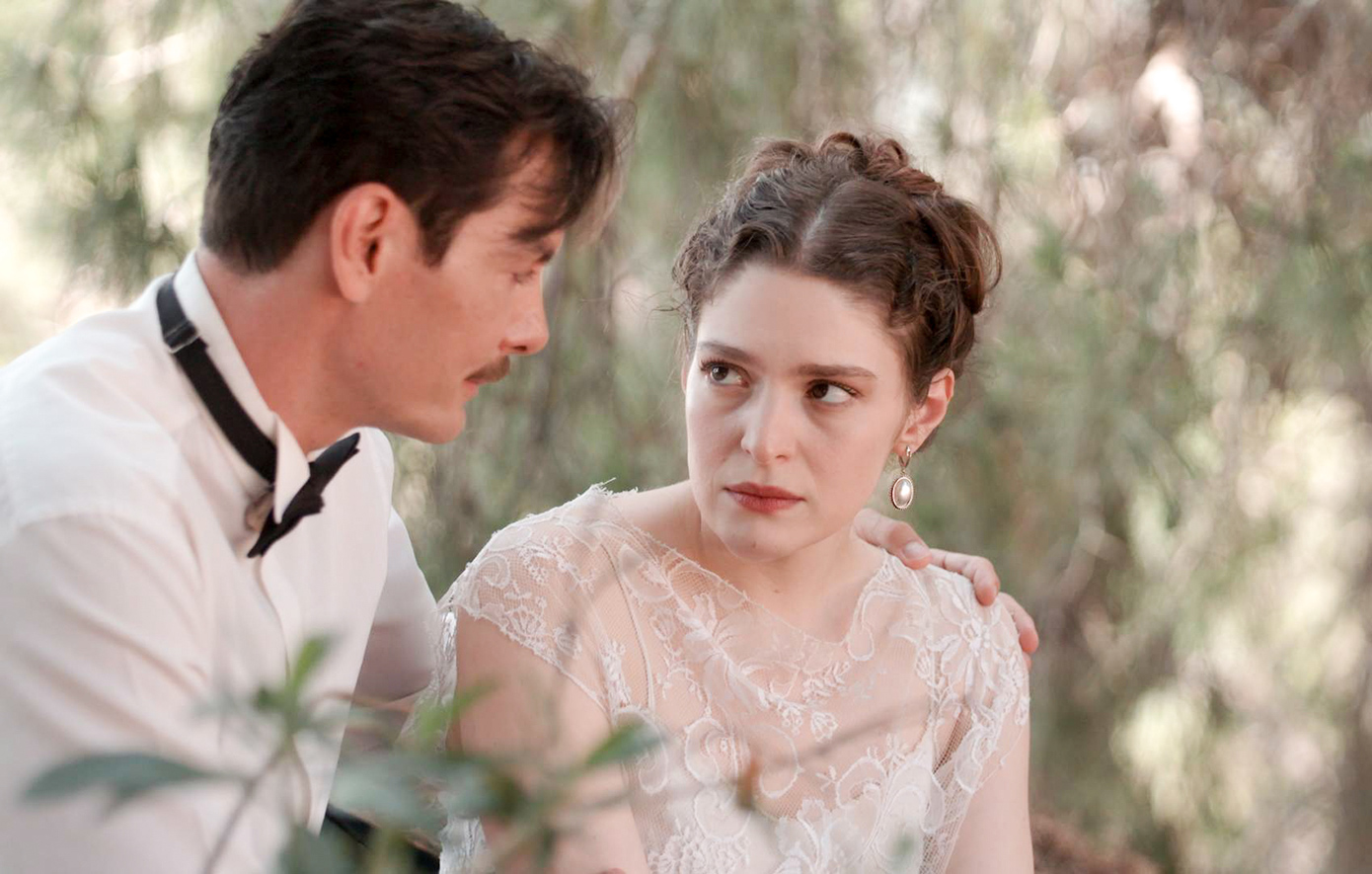 Ο Χαραλάμπης αποφασίζει να σκοτώσει τον Ρήγα