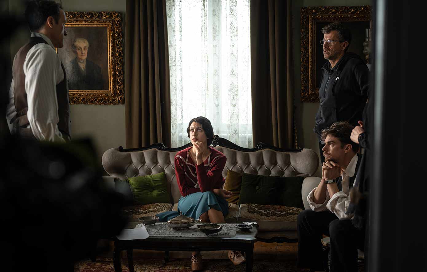 Η Μεγάλη Χείμαιρα_Στούντιο Η Μεγάλη Χείμαιρα_Στούντιο