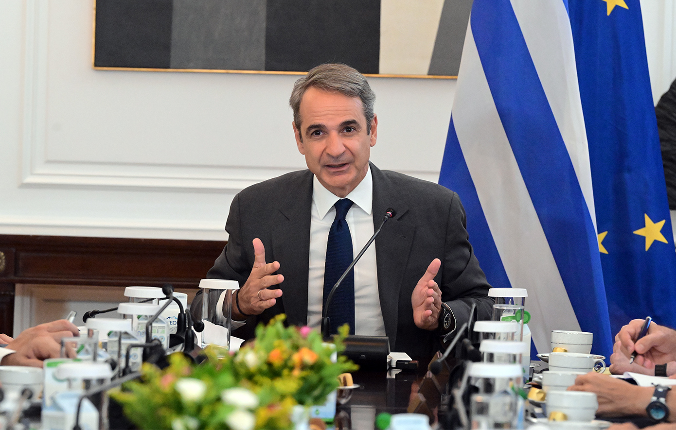 Υπουργικό με βαριά ατζέντα και το βλέμμα στη ΔΕΘ