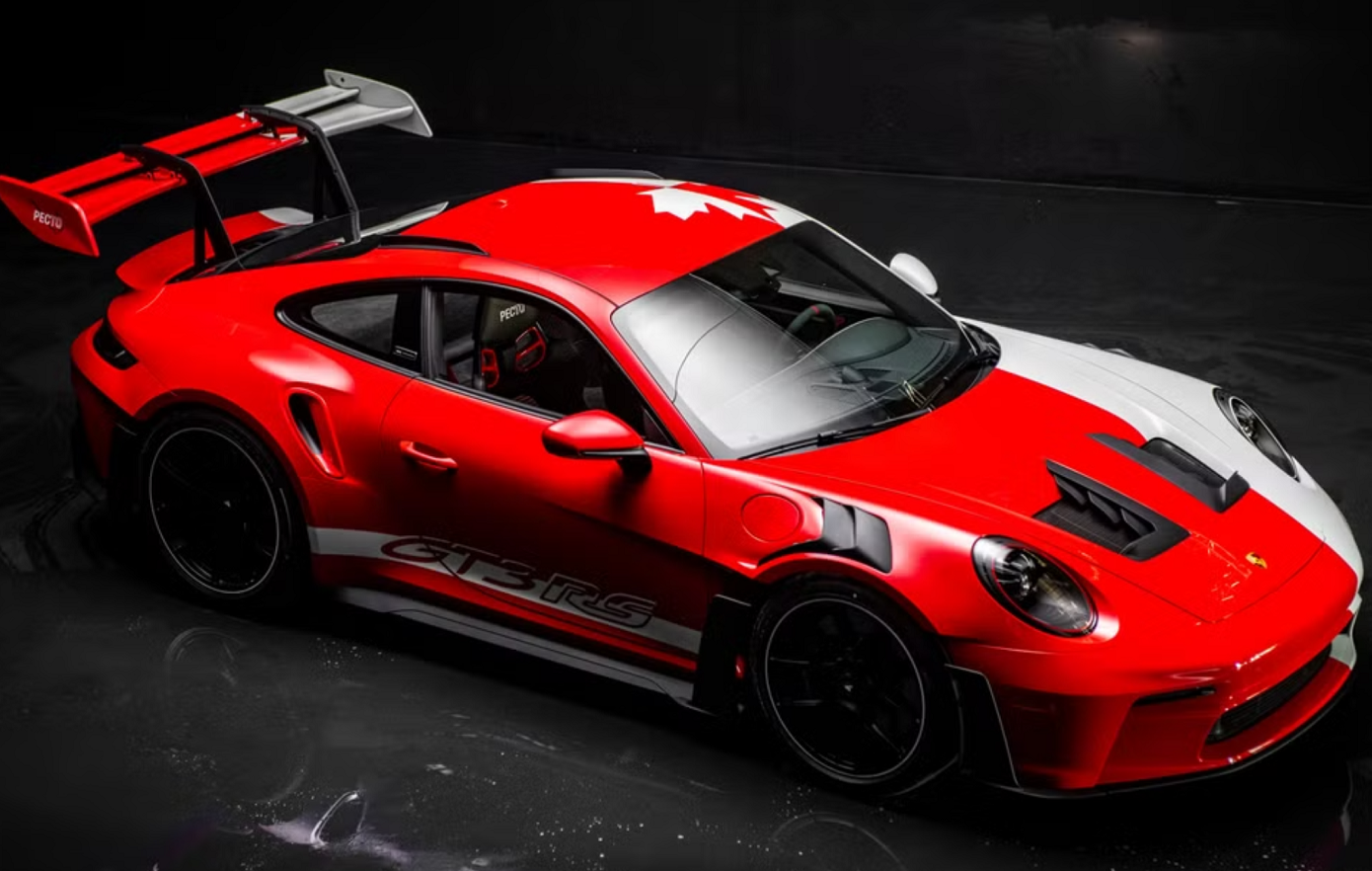 Αυτή η Porsche 911 αποτίει φόρο τιμής στον Καναδά για καλό σκοπό