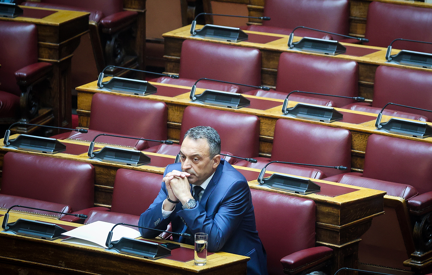 Σπαρτιάτες: Εκτός Βουλής ο Βασίλης Στίγκας και δύο βουλευτές με απόφαση του εκλογοδικείου