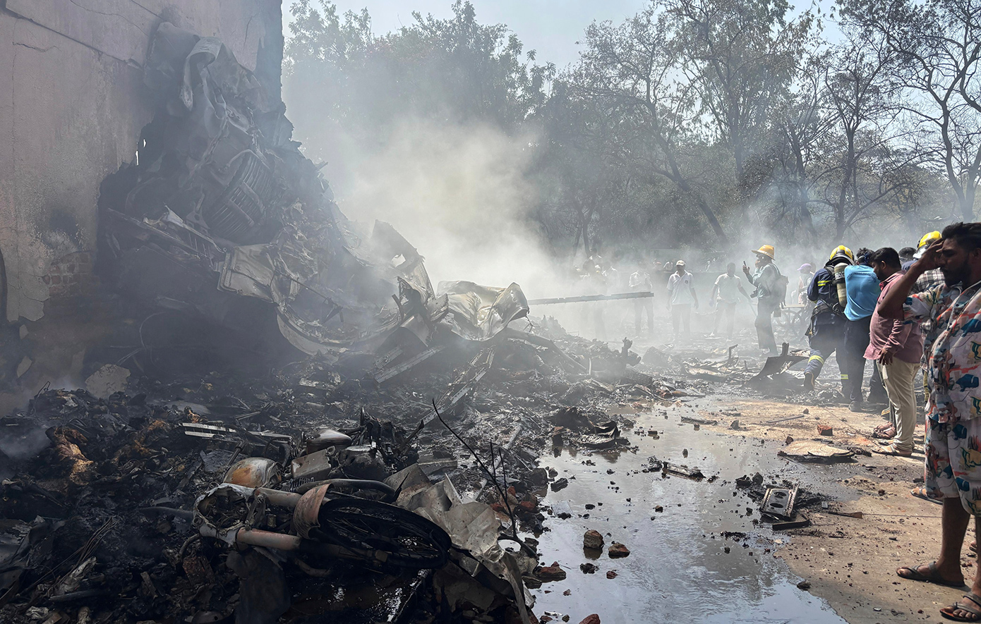 Η στιγμή της συντριβής αεροσκάφους της Air India με 242 επιβαίνοντες, είχε προορισμό το Λονδίνο