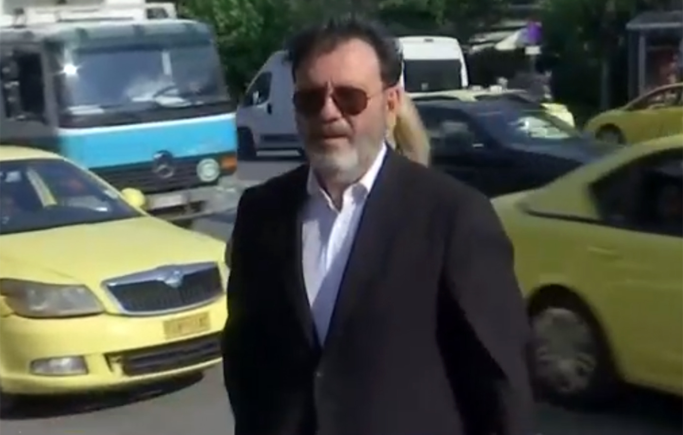 «Δεν σηκώνω χέρι, θα υποστηρίξω την αθωότητά μου» &#8211; Σήμερα η δίκη του Στάθη Αγγελόπουλου για το επεισόδιο με την πρώην σύζυγό του