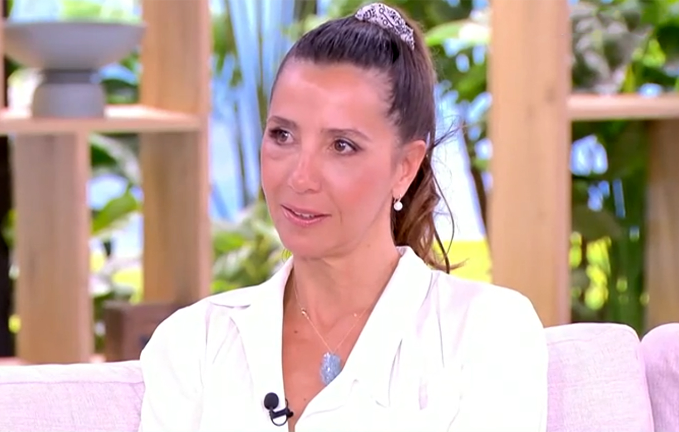Η Αίθρα Λυκουρέζου αρνήθηκε να μιλήσει για τη Μάρθα Κουτουμάνου: «Δεν θέλω να συζητάω τα οικογενειακά μου στην τηλεόραση»