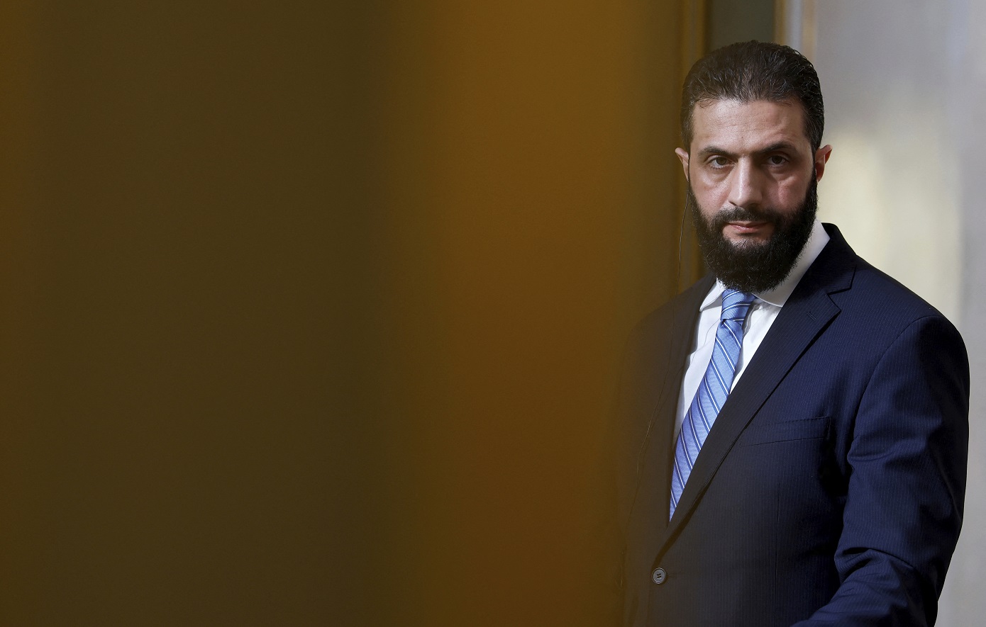 Προκαταρκτικές συνομιλίες μεταξύ Ισραήλ και Συρίας για συμφωνία ασφαλείας &#8211; Τέλος στις αμερικανικές κυρώσεις στη Δαμασκό