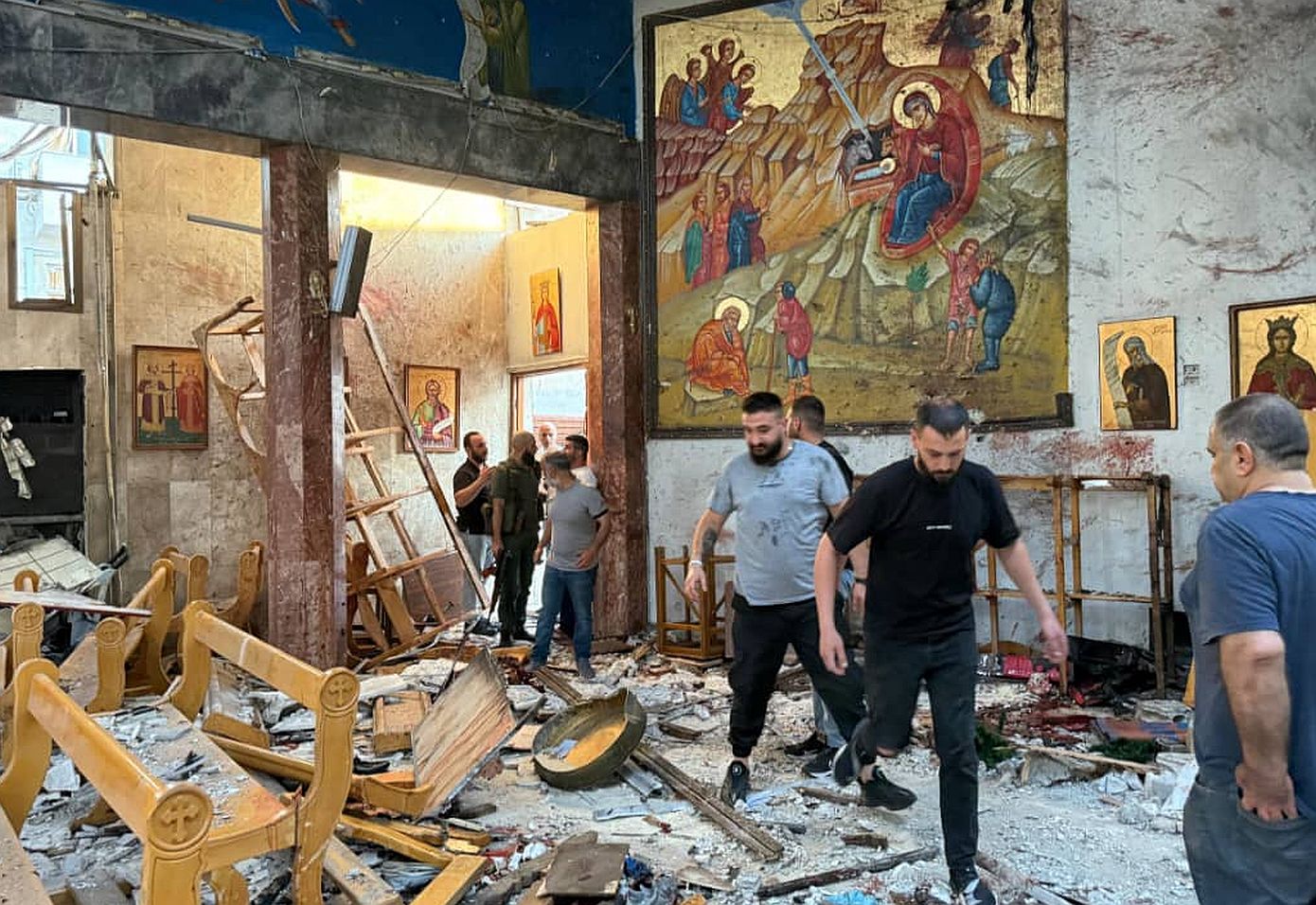 Το Πατριαρχείο Αντιόχειας καλεί την νέα ηγεσία της Συρίας να αναλάβει πλήρως την ευθύνη για την επίθεση αυτοκτονίας στην εκκλησία στην Δαμασκό