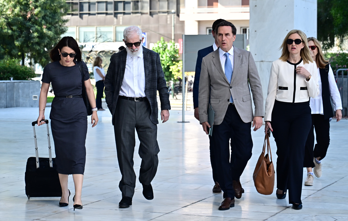 «Θα φωτιστούν σκοτεινές πλευρές της υπόθεσης», λέει ο Δημητρακόπουλος για τους μάρτυρες υπεράσπισης στη δίκη Φιλιππίδη