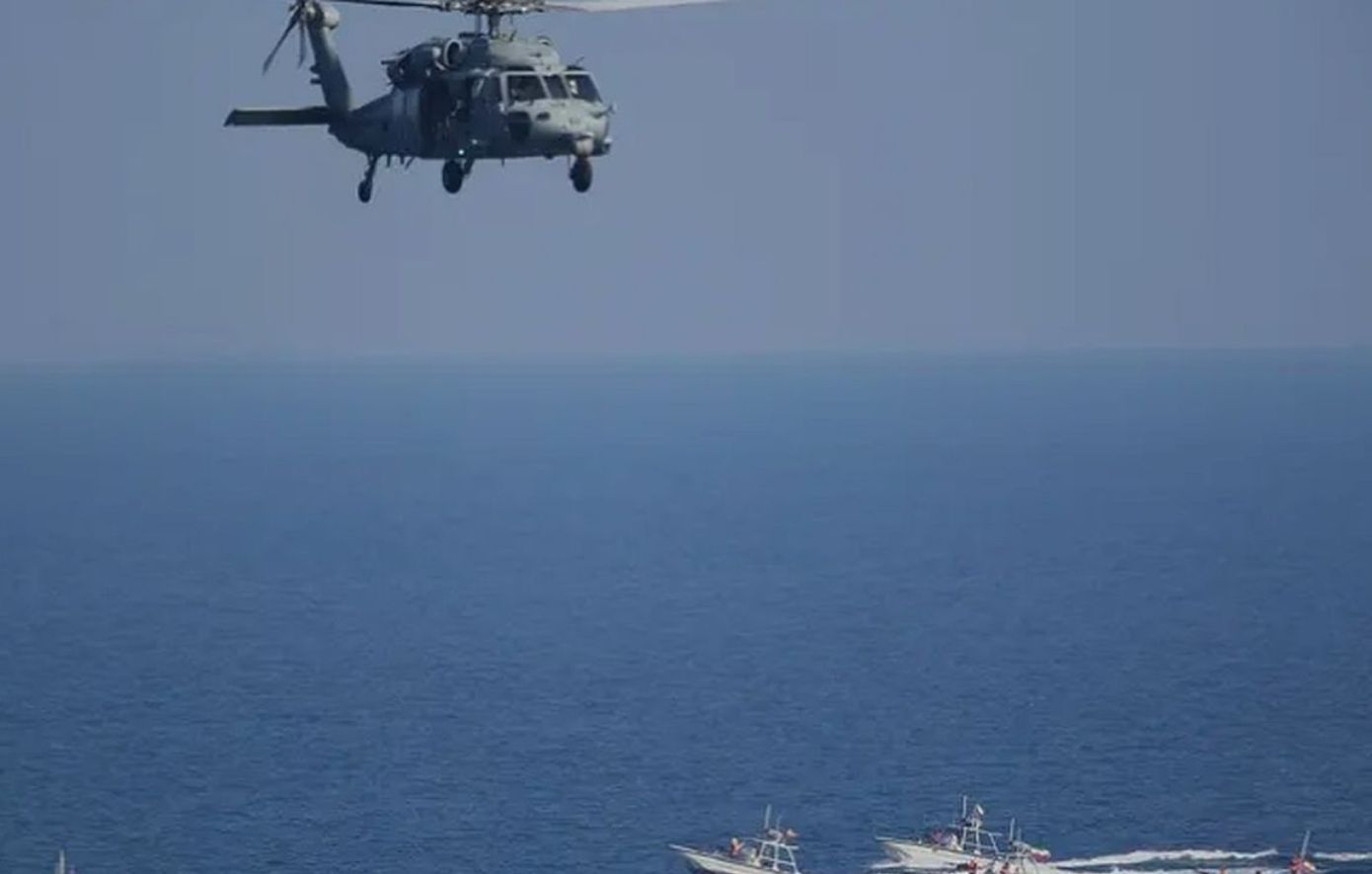 Το Ιράν αποφάσισε να κλείσει τα Στενά του Ορμούζ