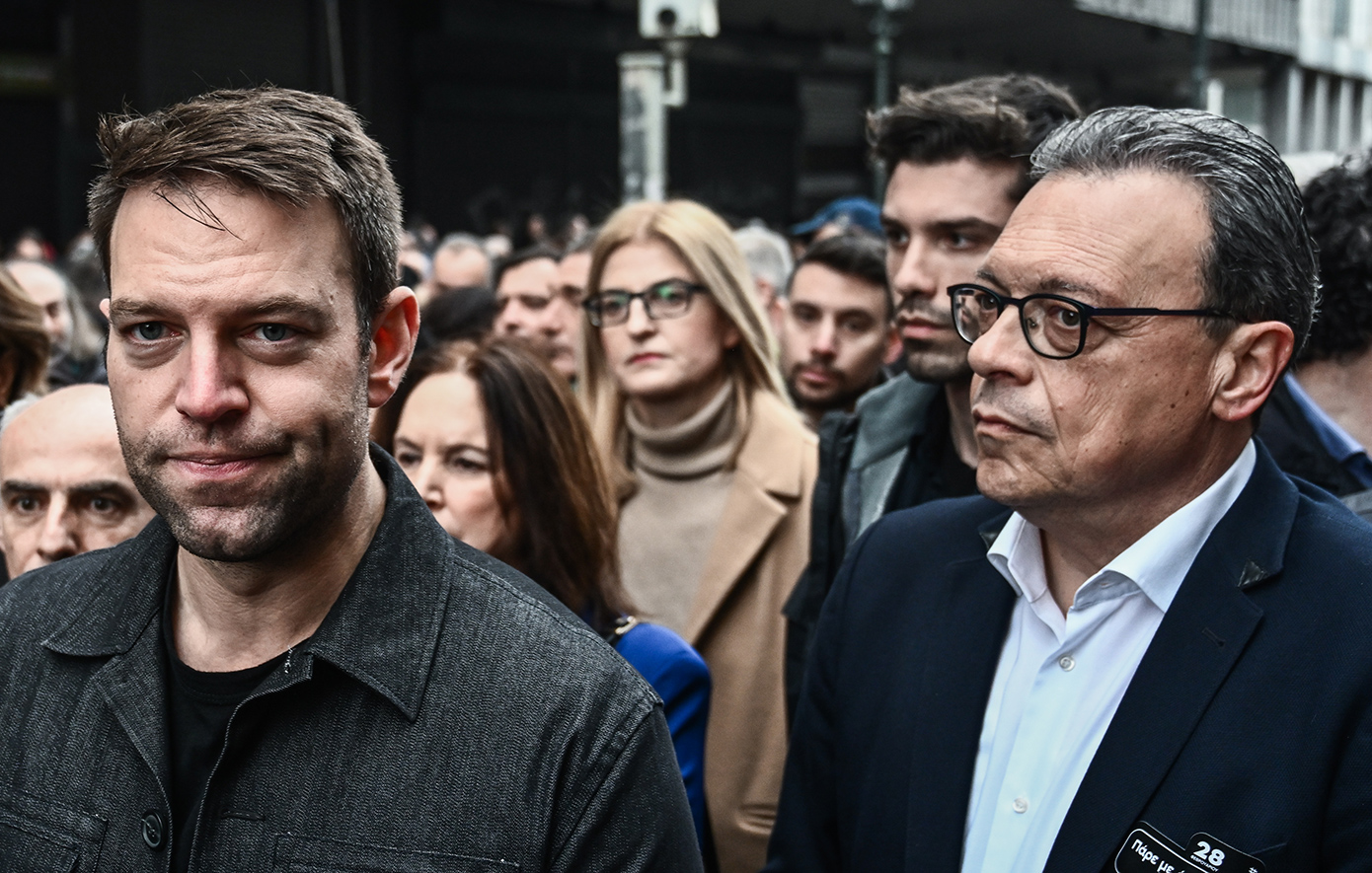 Πολιτικό φιάσκο για τον ΣΥΡΙΖΑ με την προανακριτική για τα Τέμπη: Ο Κασσελάκης απέσυσυρε τους 6 βουλευτές του