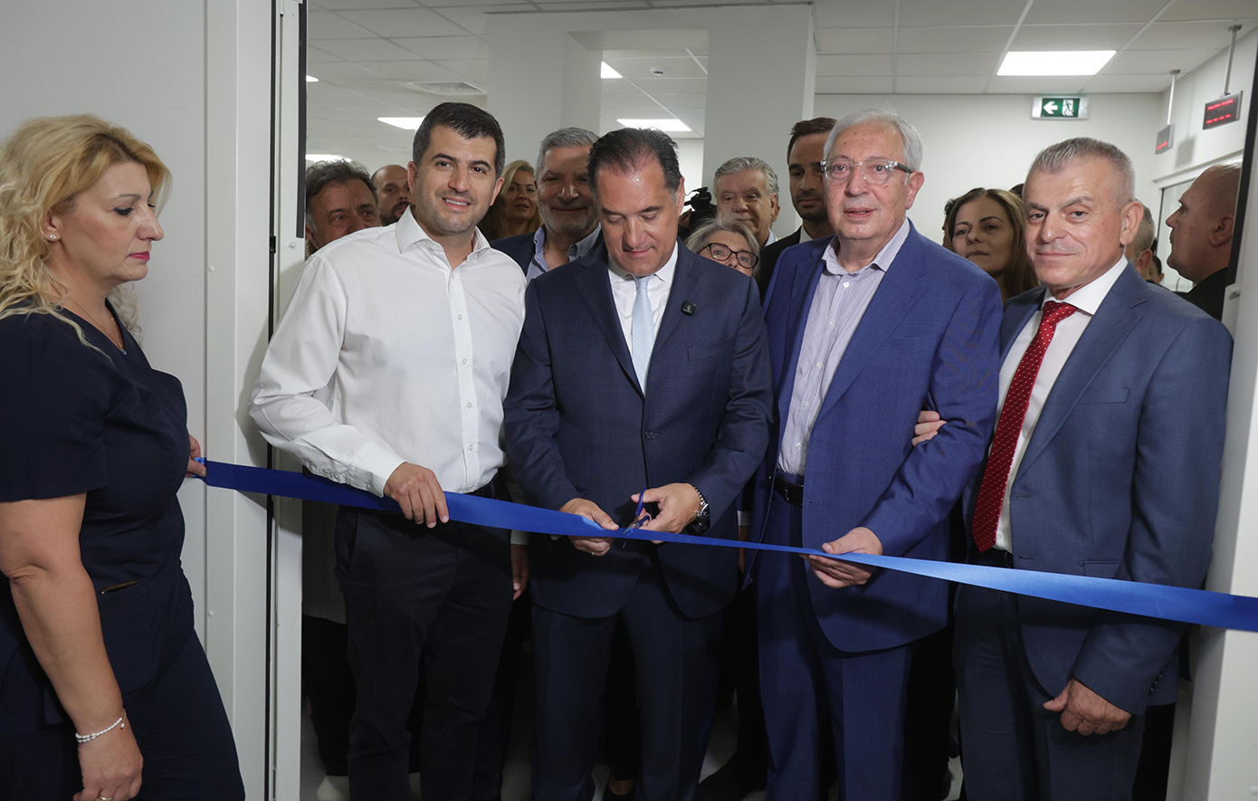 Εγκαινιάστηκε το ανακαινισμένο ΤΕΠ στο ΚΑΤ από τον Γεωργιάδη &#8211; Τα δύο νέα έργα που θα γίνουν στο νοσοκομείο