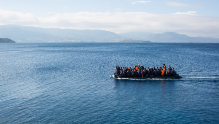 Φορτηγό πλοίο με 40 μετανάστες εντοπίστηκε νότια της Γαύδου – Άμεση κινητοποίηση των αρχών