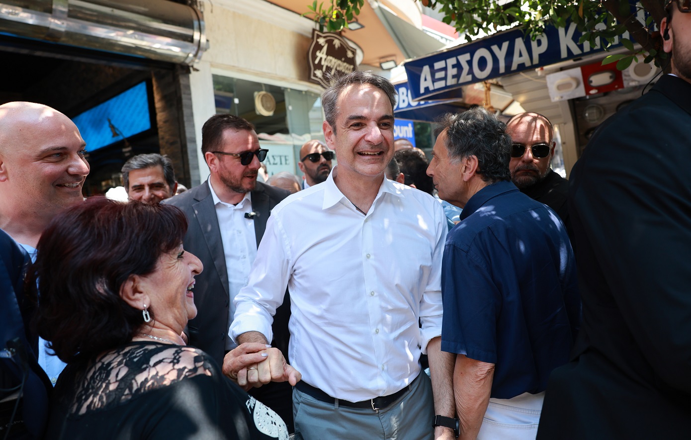 Τηλεφωνική επικοινωνία Μητσοτάκη με τον Φρίντριχ Μερτς: Στο επίκεντρο οι εξελίξεις στη Μέση Ανατολή
