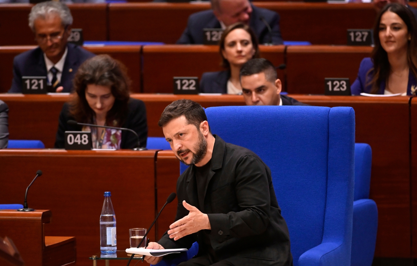 Τον Ζελένσκι υποδέχθηκε ο πρόεδρος της Κοινοβουλευτικής Συνέλευσης του Συμβουλίου της Ευρώπης Θ. Ρουσόπουλος