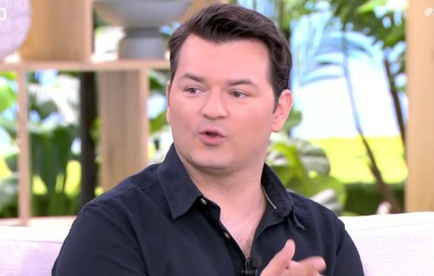 Ιωάννης Απέργης για την εξάρτηση του πατέρα του από το αλκοόλ: «Μη γίνεις το ίδιο, έλεγε η μητέρα μου»