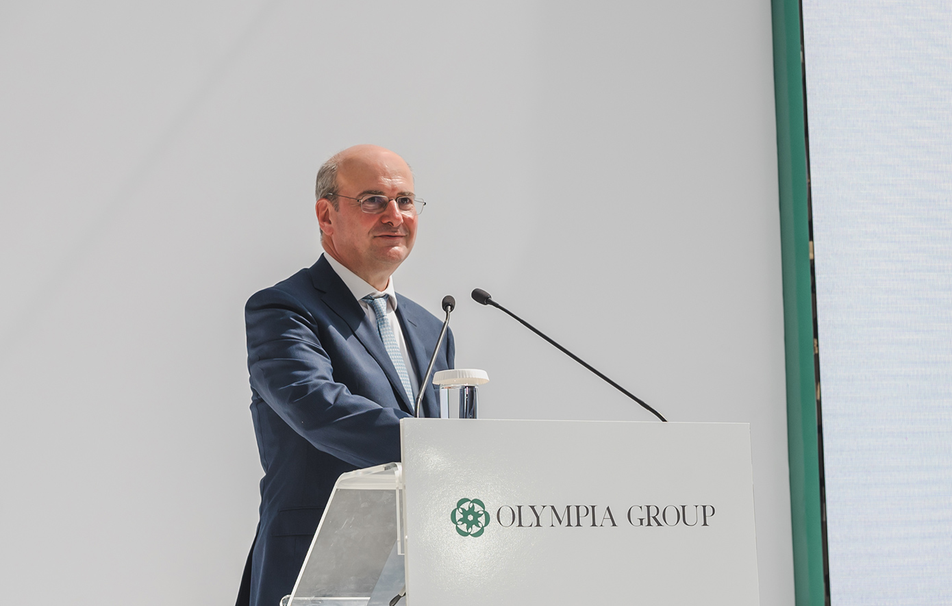 Olympia Dialogues: Η Ευρώπη Μεταξύ Αυτονομίας και Εξάρτησης Olympia Dialogues: Η Ευρώπη Μεταξύ Αυτονομίας και Εξάρτησης