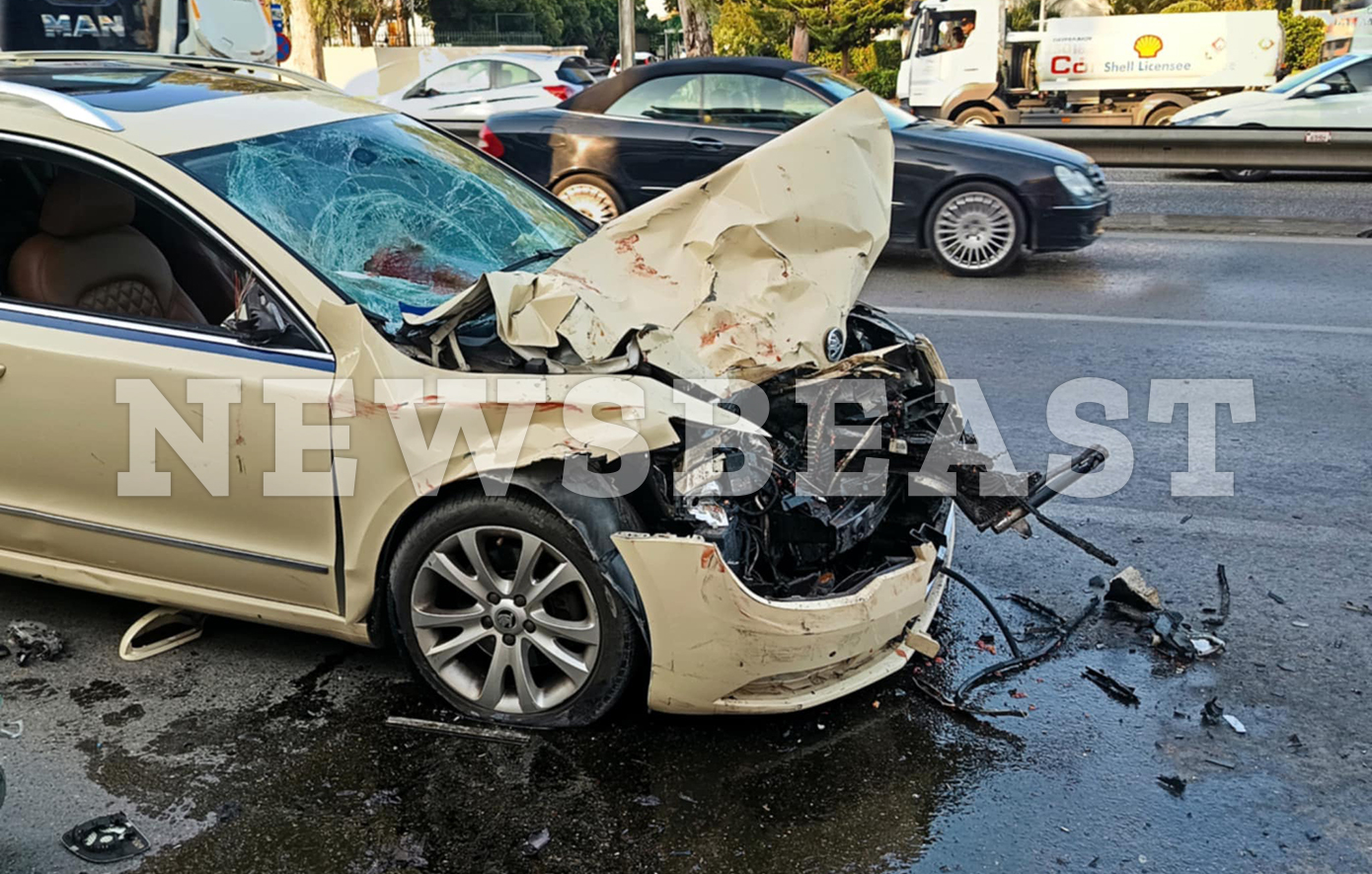 Τροχαίο δυστύχημα στην Ποσειδώνος: Νεκρή 62χρονη δημοτική υπάλληλος σε σύγκρουση απορριμματοφόρου με ταξί