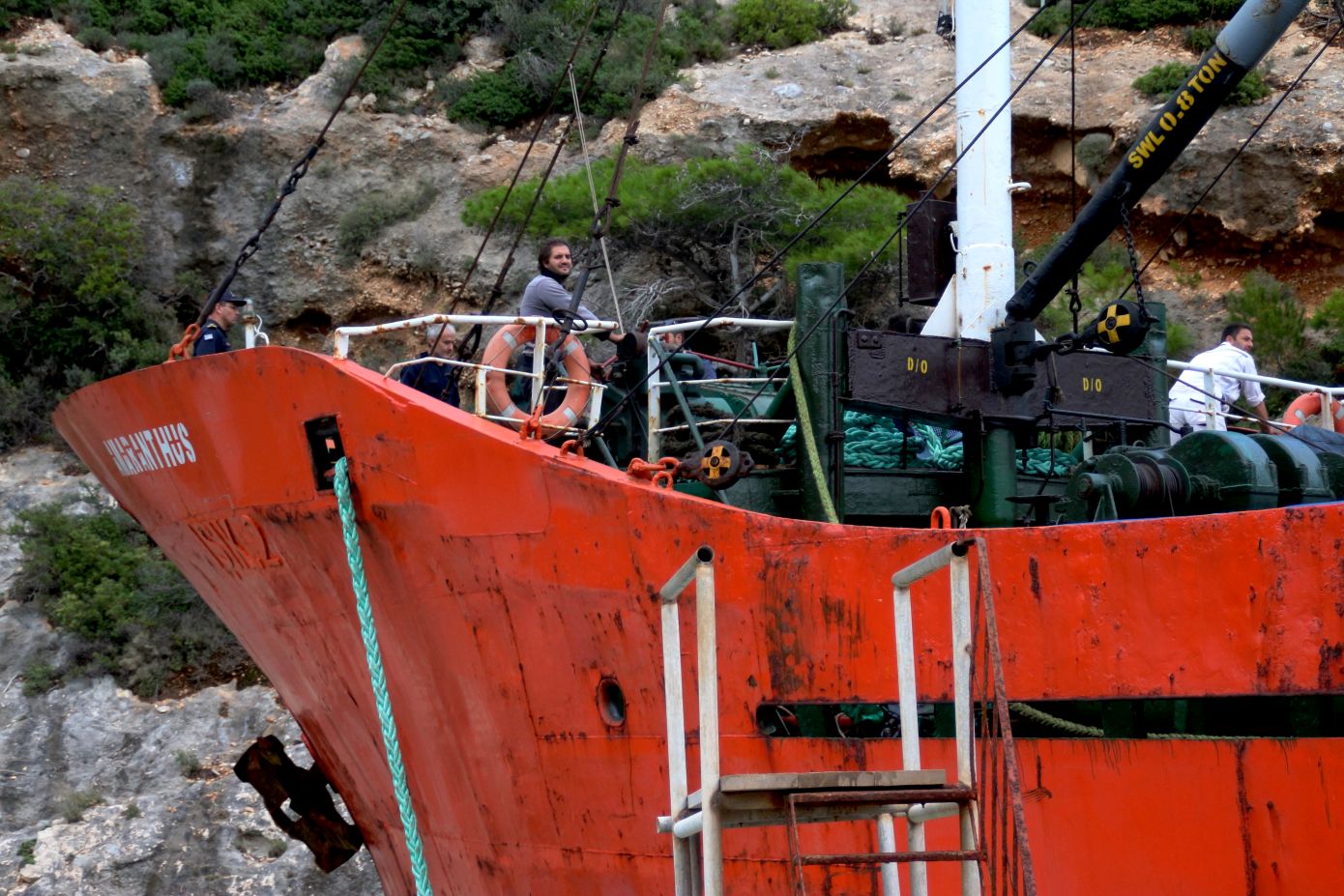 Επιχείρηση για φορτηγό πλοίο έπειτα από προσάραξη έξω από τη Σητεία &#8211; Εγκαταλείφθηκε από το πλήρωμα