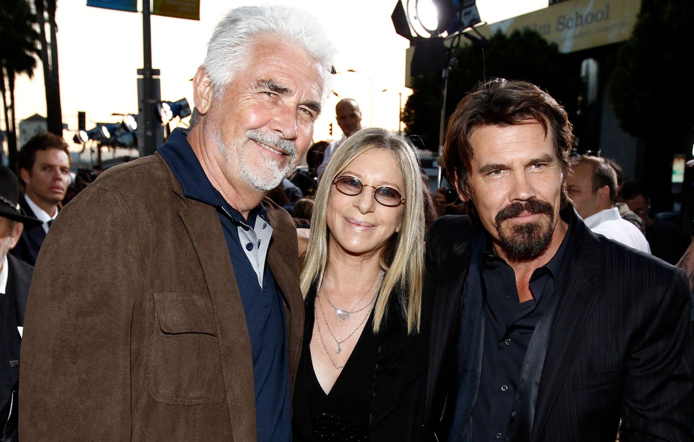 Τζέιμς Μπρόλιν, Μπράρμπαρα Στρέιζαντ, Τζος Μπρόλιν