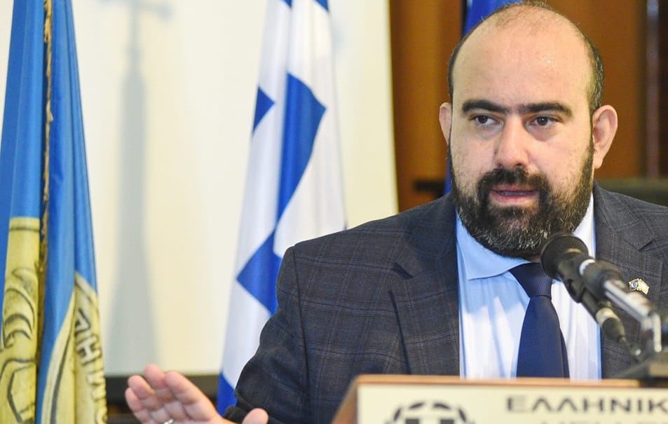 Κατέρρευσε ο δήμαρχος Κυθήρων την ώρα που βρισκόταν σε εξέλιξη ο συντονισμός για τη φωτιά &#8211; Νοσηλεύεται εκτός κινδύνου