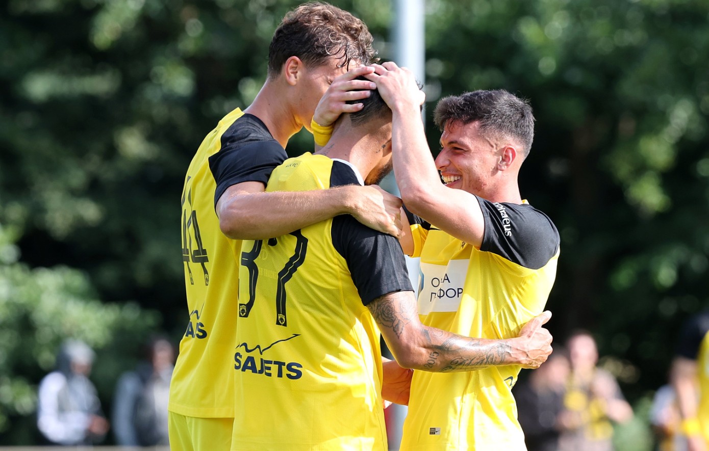 ΑΕΚ &#8211; Μπέρσχοτ 4-1: Βελτιώθηκε και νίκησε εύκολα στο ανεπίσημο ντεμπούτο του Πενράις &#8211; Δείτε τα γκολ