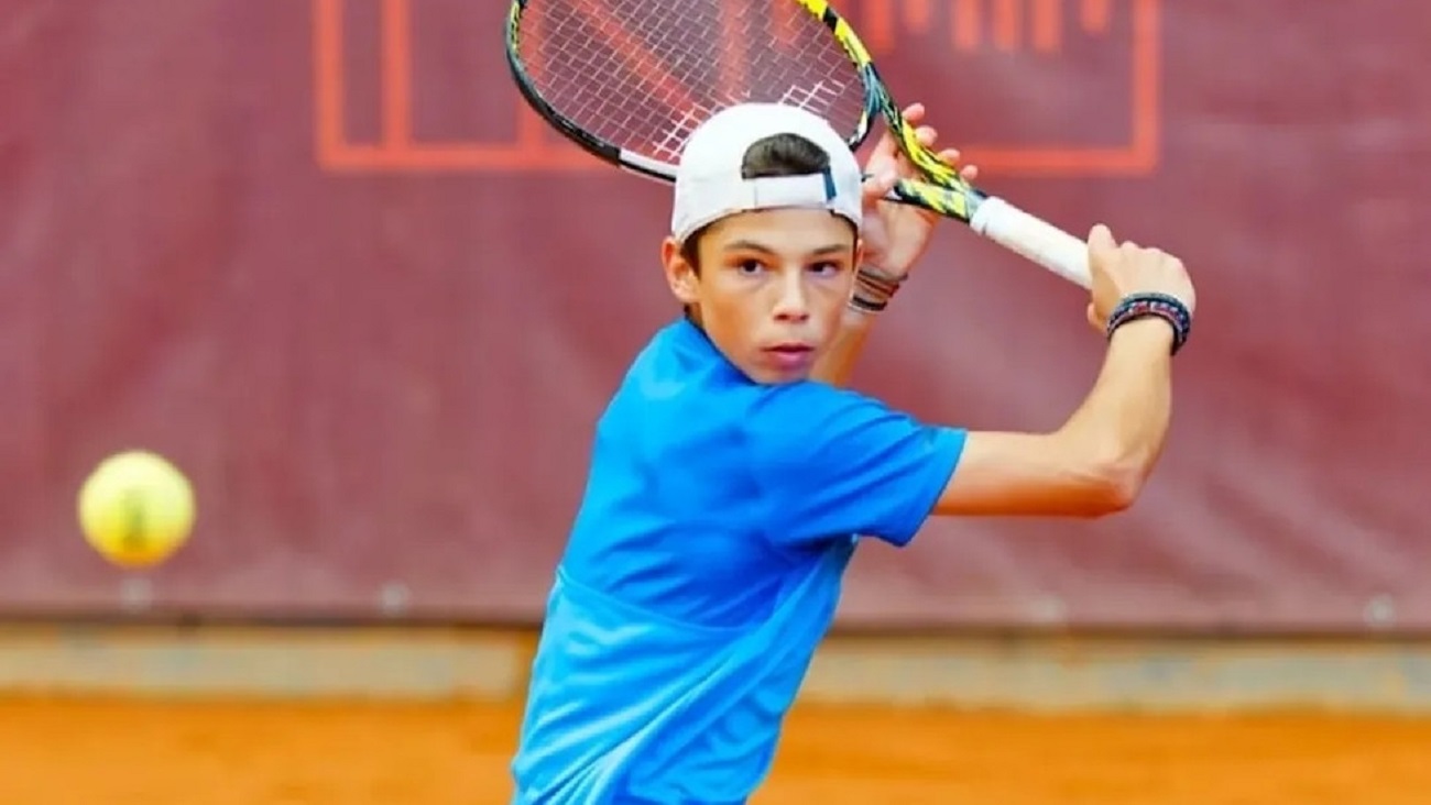 Ένα αστέρι γεννιέται: Στον τελικό του Wimbledon U14 ο 13χρονος Ραφαήλ Παγώνης &#8211; Νίκησε τον Ρώσο Μπερντίν στον ημιτελικό