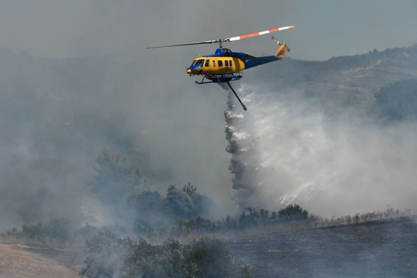 Μεγάλη φωτιά στην Εύβοια: Σε επιφυλακή οι πυροσβεστικές δυνάμεις &#8211; Εκκενώσεις μέσα στη νύχτα