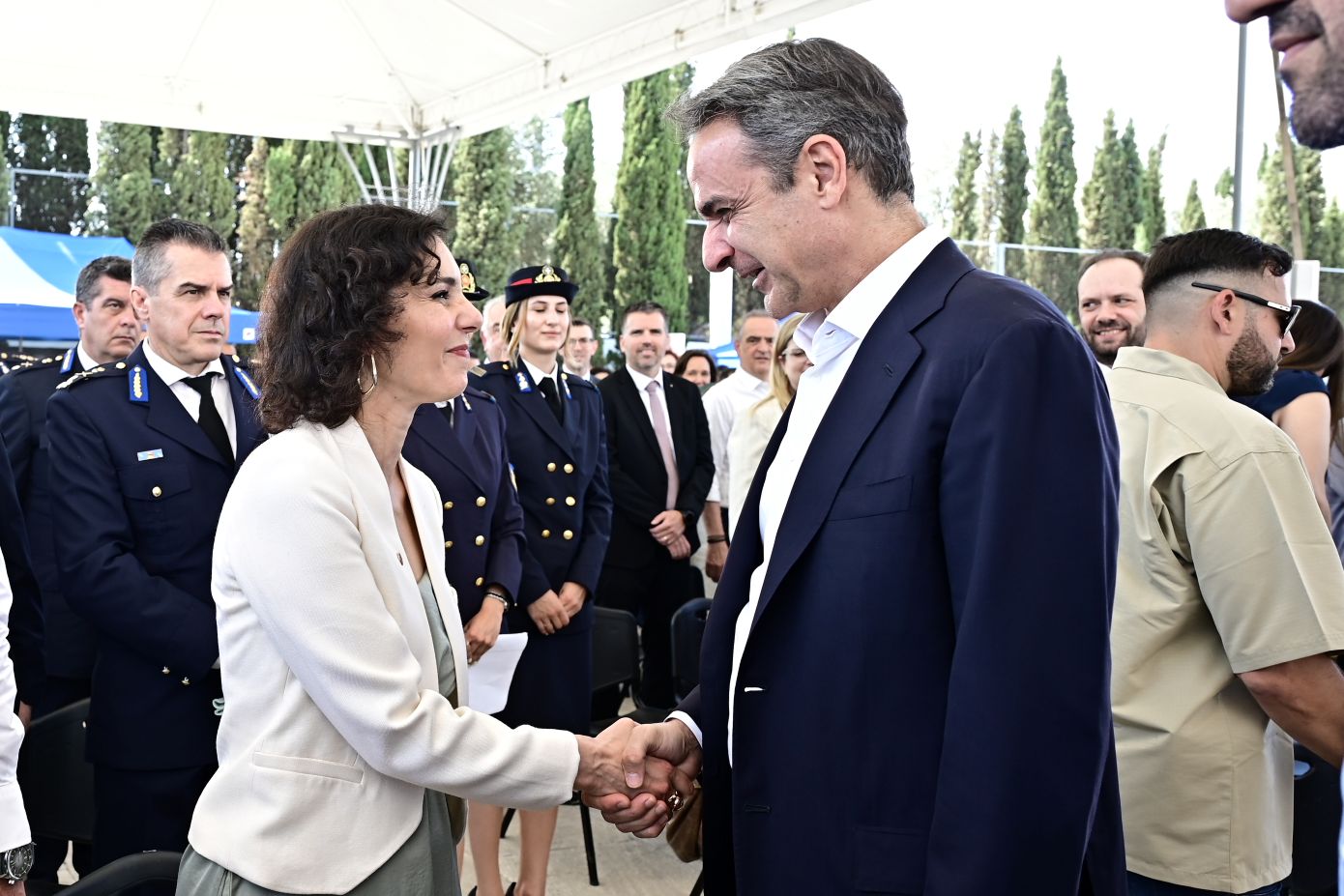 Στο ΟΑΚΑ ο πρωθυπουργός για την παράδοση νέων οχημάτων στο Πυροσβεστικό Σώμα &#8211; Δείτε live την ομιλία του