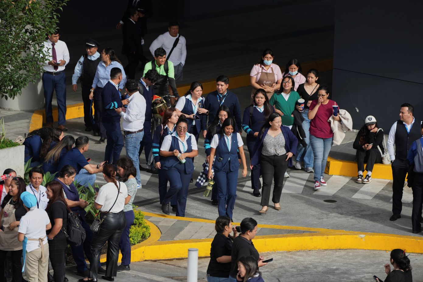 Τρεις ισχυροί σεισμοί μέσα σε λίγες ώρες στη Γουατεμάλα &#8211; Νεκροί και σοβαρές ζημιές