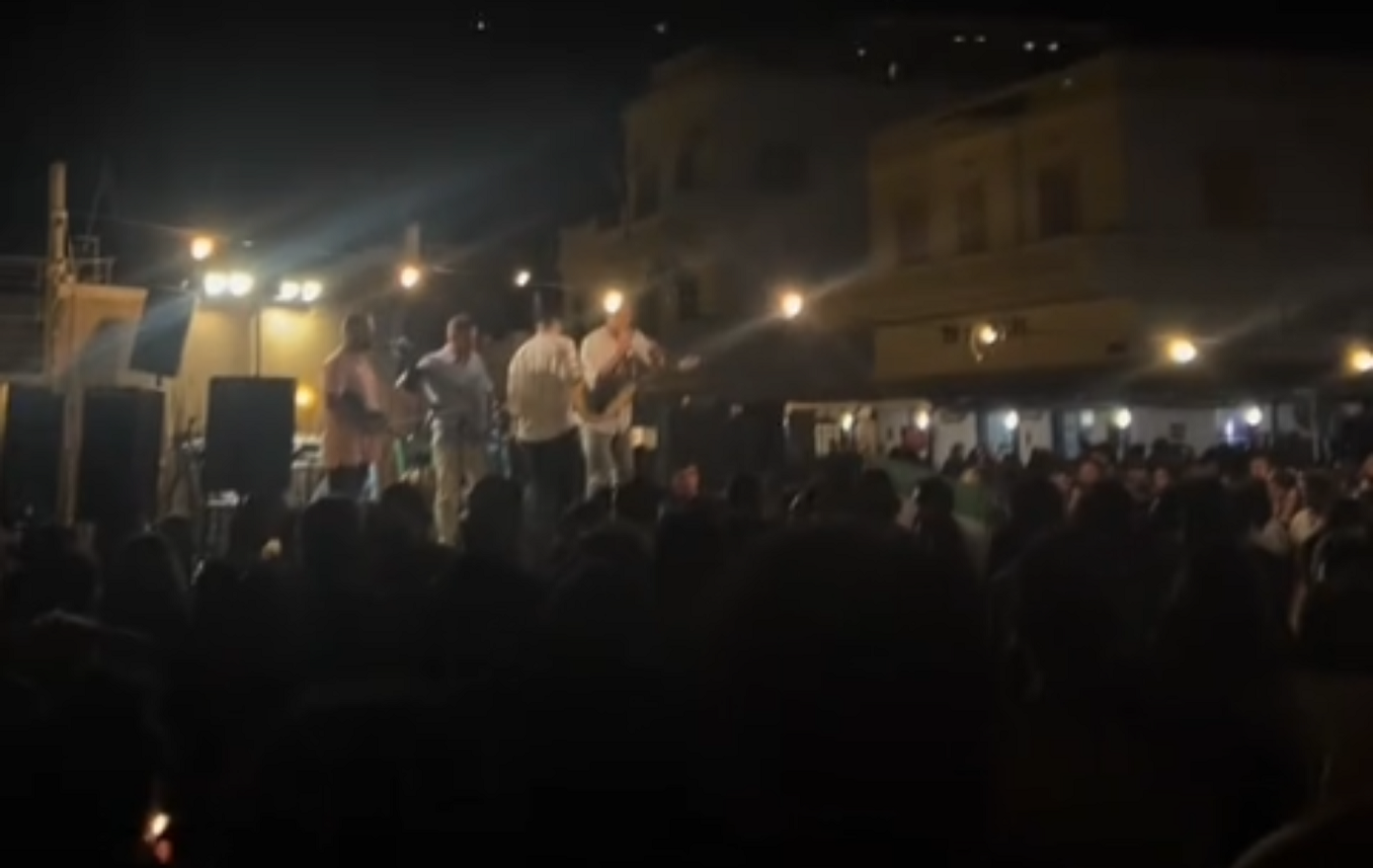 Χαμός σε πανηγύρι στην Αμοργό: Φώναξαν «λευτεριά στην Παλαιστίνη» και κόπηκε το ρεύμα &#8211; «Σταματήστε, σεβάσου που είσαι»