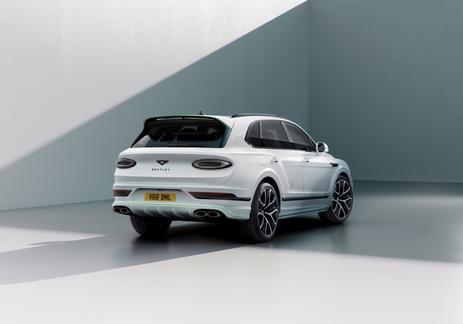 Η νέα Bentley Bentayga Speed ανεβάζει ταχύτητα Η νέα Bentley Bentayga Speed ανεβάζει ταχύτητα