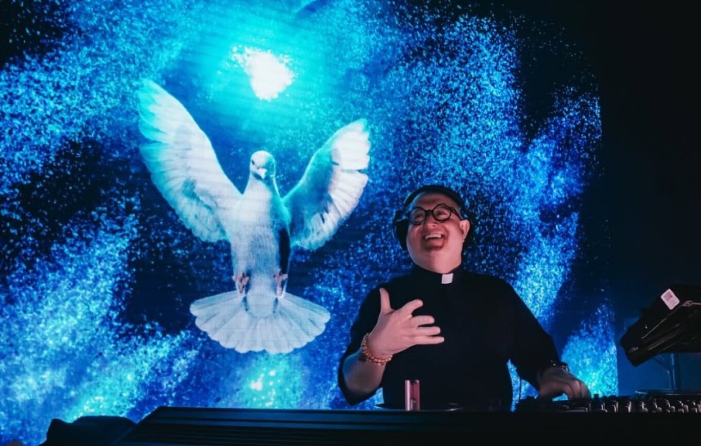 Σούπερ Καπ Πορτογαλίας: Ο ιερέας dj που θα… μαγέψει πριν το Σπόρτινγκ &#8211; Μπενφίκα