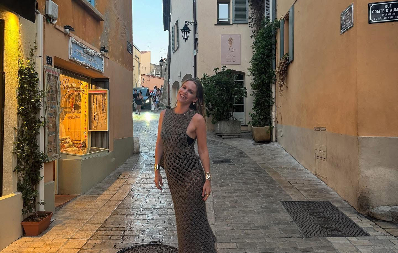 Ευγενια Νιαρχου γενέθλια στο Saint Tropez Ευγενια Νιαρχου γενέθλια στο Saint Tropez