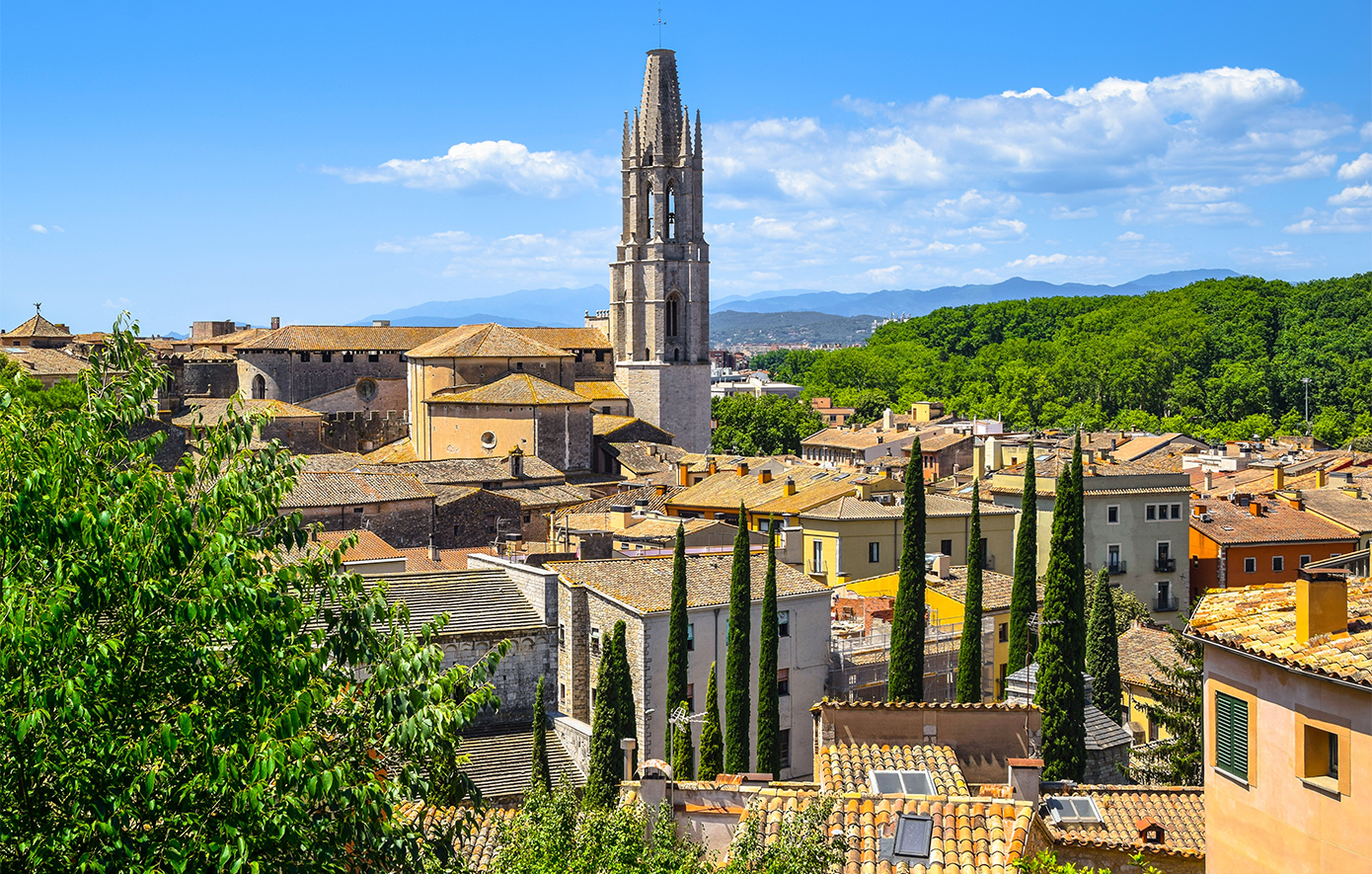 Girona: Η ανεξερεύνητη ισπανική πόλη που αξίζει να ανακαλύψετε
