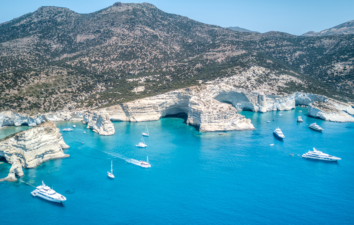 Τα «Θαλασσινά Μετέωρα» της Μήλου, είναι σίγουρο ότι θα σας&#8230; κλέψουν την καρδιά