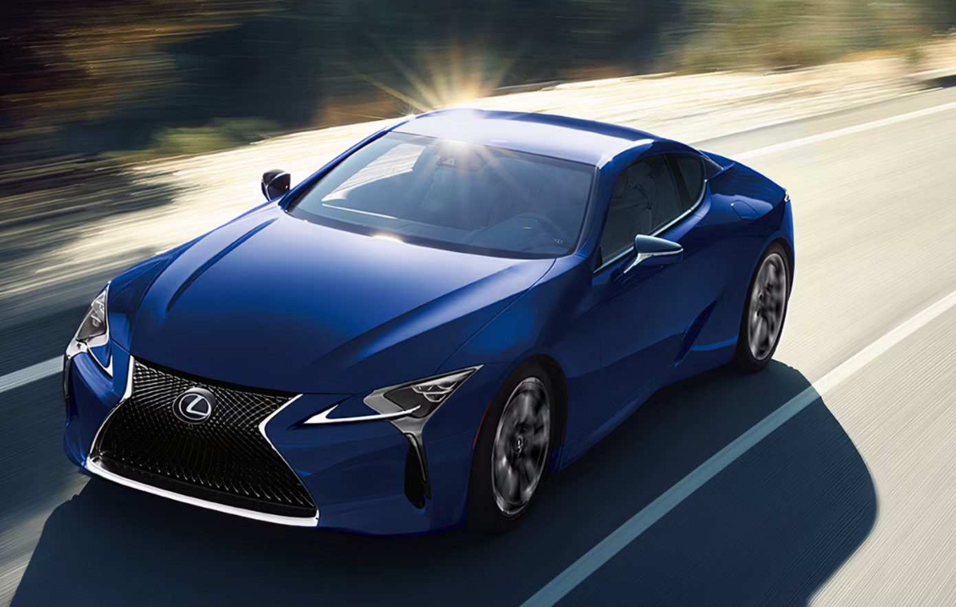 Το ομορφότερο υβριδικό αμάξι της Lexus πήγε κυριολεκτικά άπατο και δεν συνεχίζει