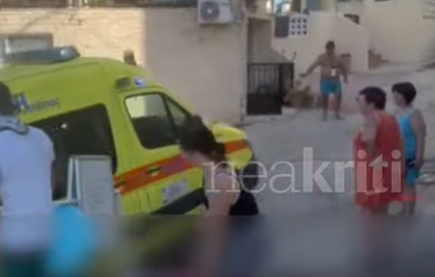 Επτάχρονος ανασύρθηκε χωρίς τις αισθήσεις του από τη θάλασσα στο Ηράκλειο