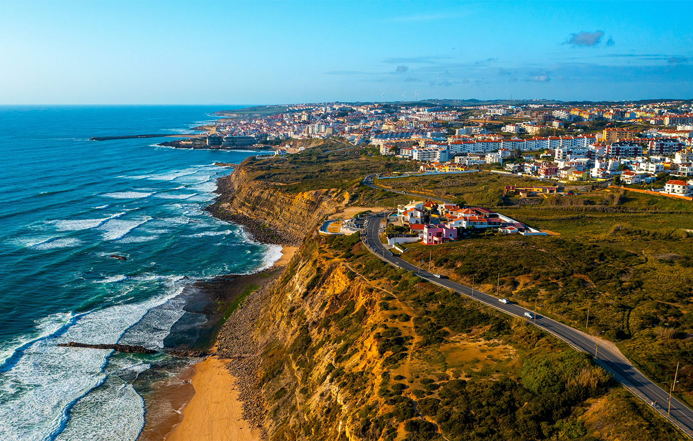 Ericeira: Το αυθεντικό ψαροχώρι στην Πορτογαλία που έγινε παράδεισος των σέρφερ