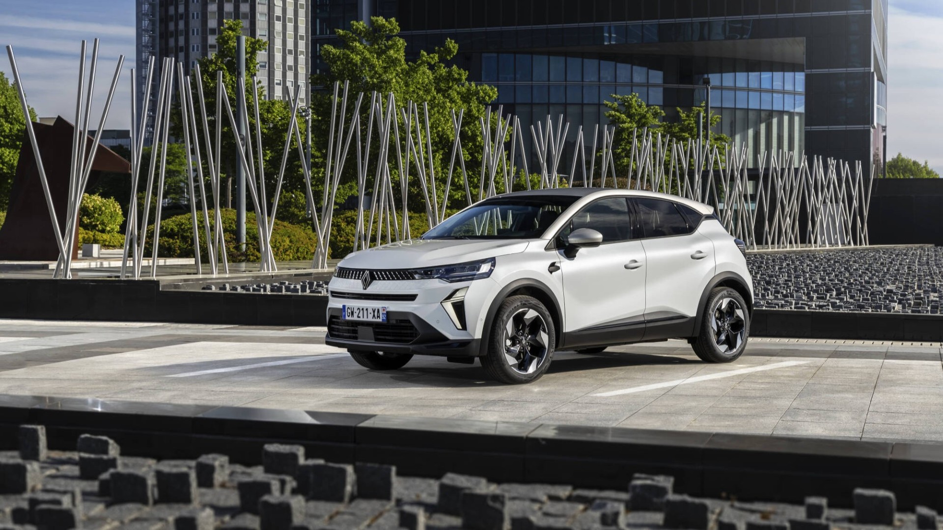 Renault Captur Full Hybrid E-Tech 160: Ανατρέπει τα δεδομένα