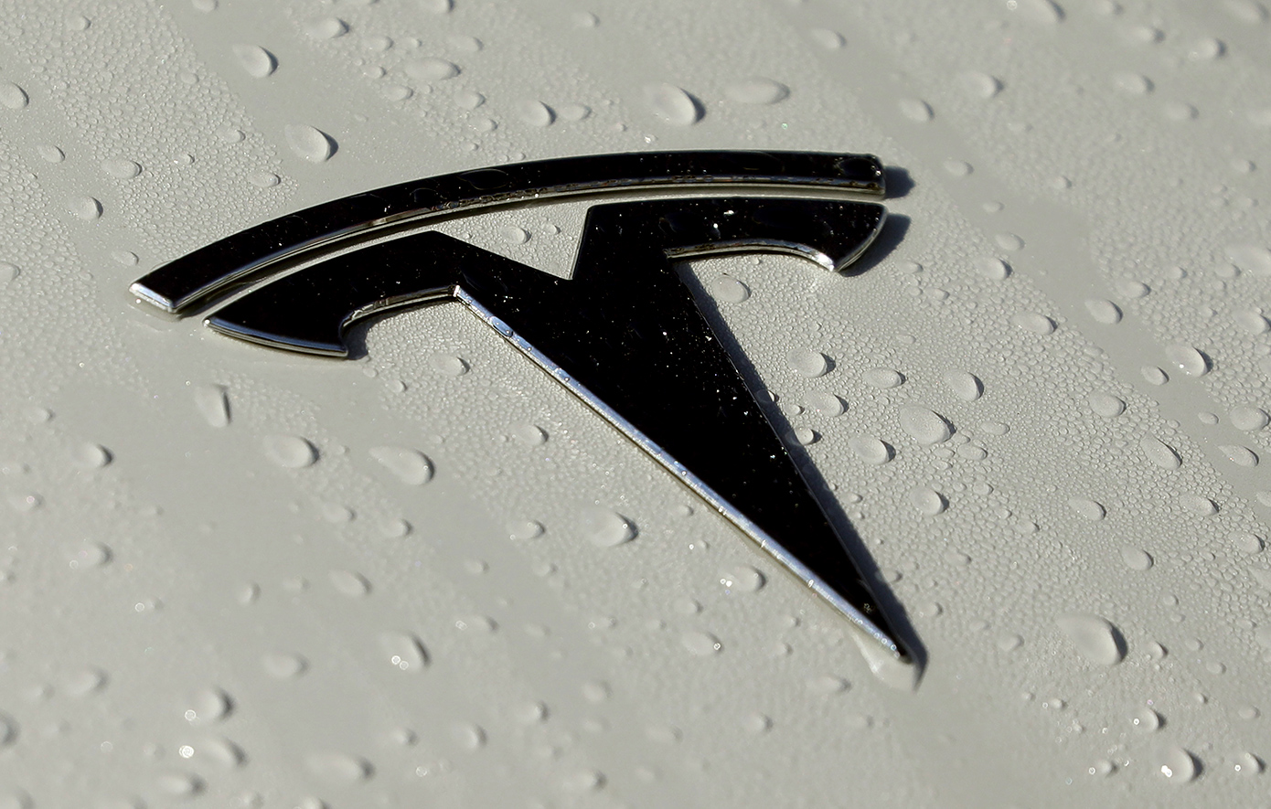 Για την Tesla το 2025 δεν εξελίσσεται καθόλου καλά &#8211; «Έλον Μασκ γύρνα πίσω»