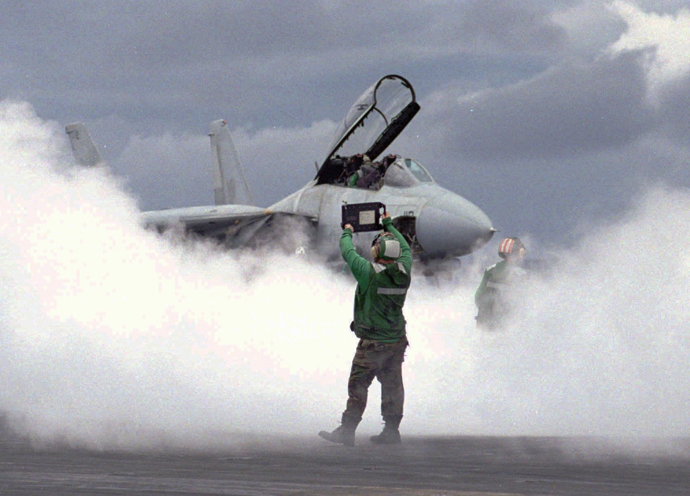 Μαχητικό F-16 έπληξε στόχους στην Καμπότζη, καθώς η μεθοριακή σύγκρουση κλιμακώνεται