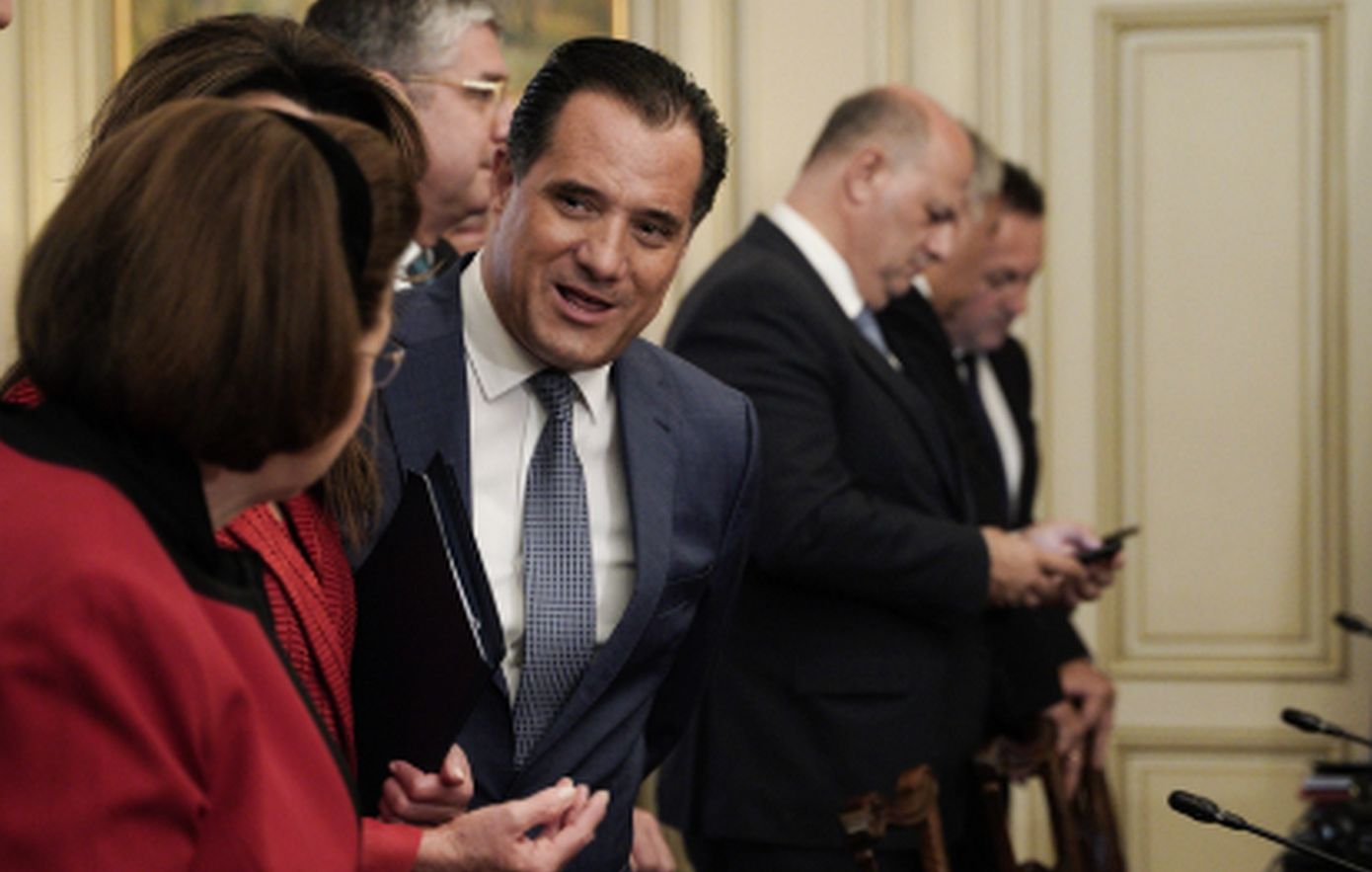 «Εύγε στην αγαπημένη μας Λίνα Μενδώνη» Ο Άδωνις Γεωργιάδης αποθεώνει την υπουργό Πολιτισμού για το τελεφερίκ στη Μονεμβασιά